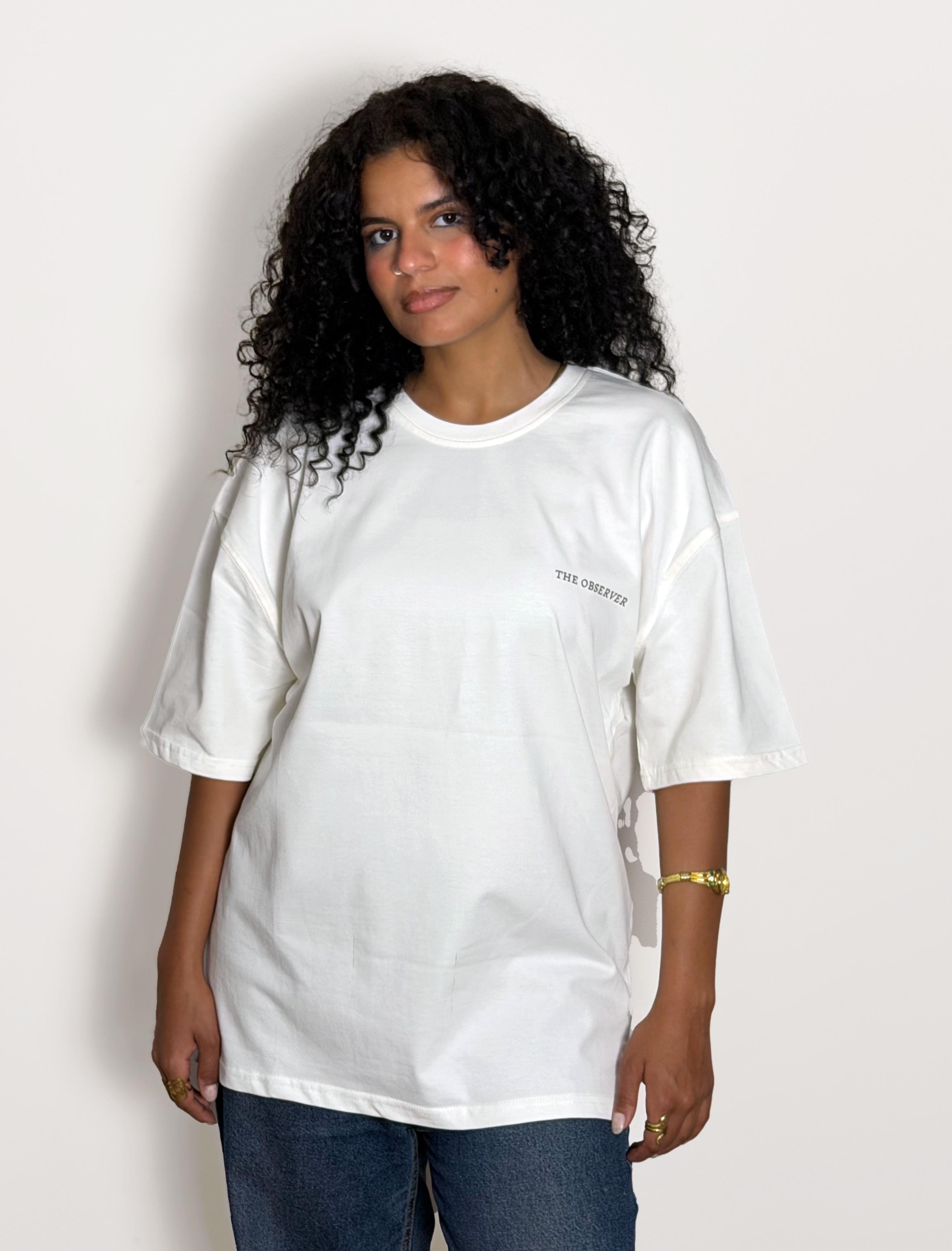 The observer - Unisex oversized white tee
